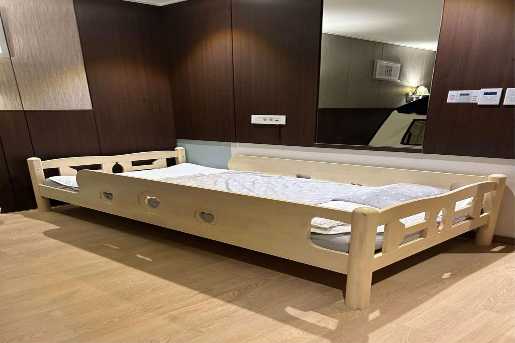 Ramada By Wyndham Jeju City Hall Екстериор снимка